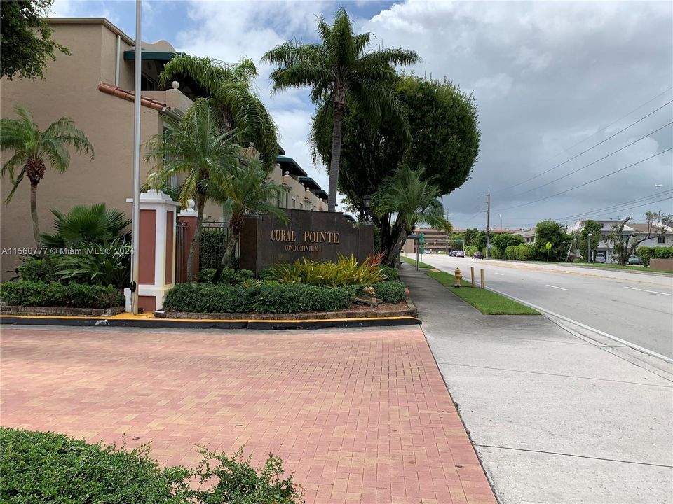 Recently Sold: $320,000 (2 beds, 2 baths, 845 Square Feet)