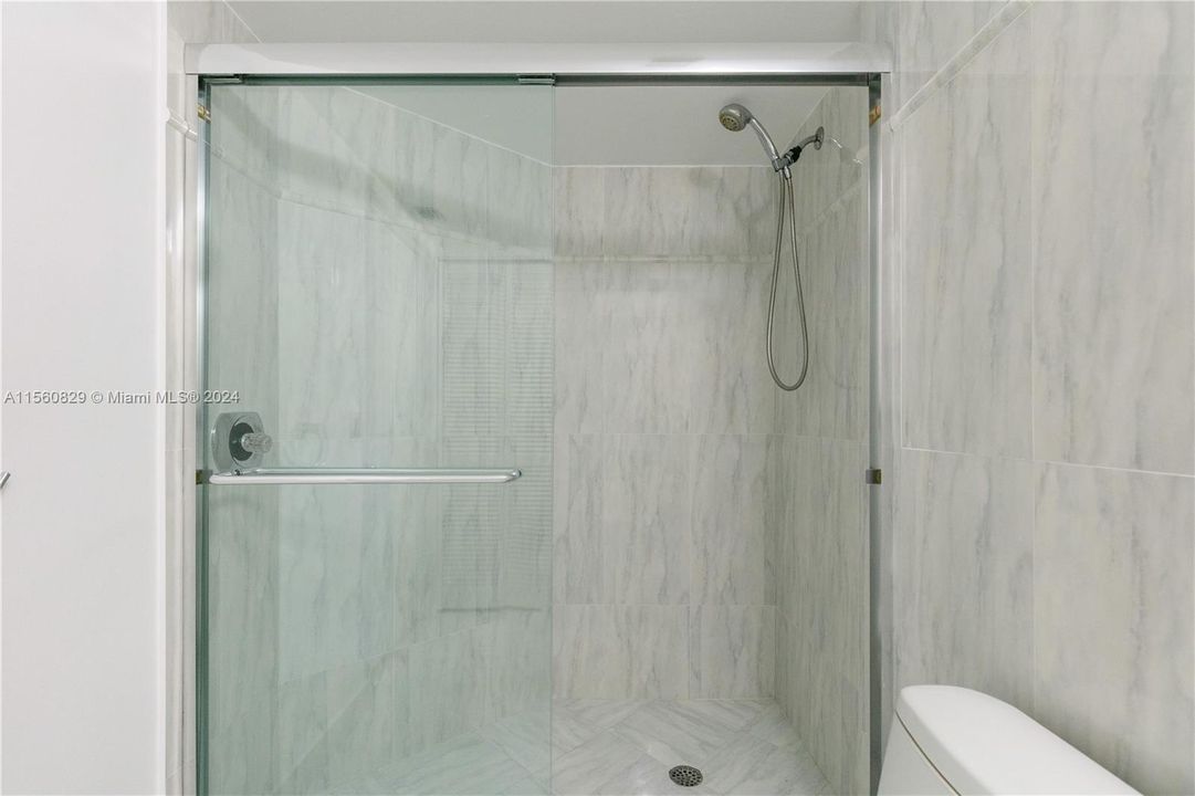 待售: $545,000 (2 贝兹, 2 浴室, 1361 平方英尺)
