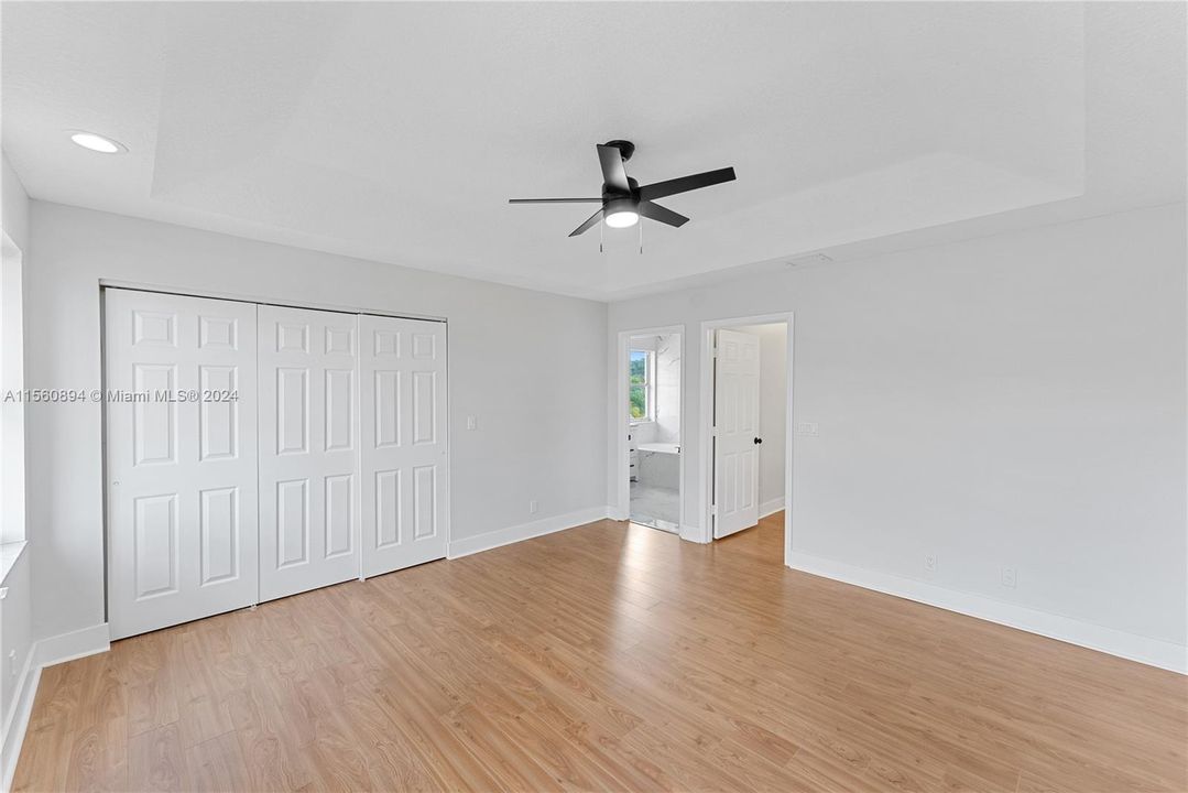 Recently Sold: $699,000 (4 beds, 2 baths, 2292 Square Feet)