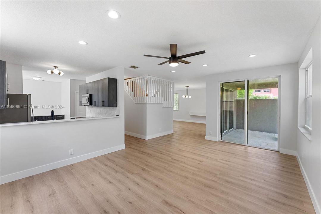 Recently Sold: $699,000 (4 beds, 2 baths, 2292 Square Feet)