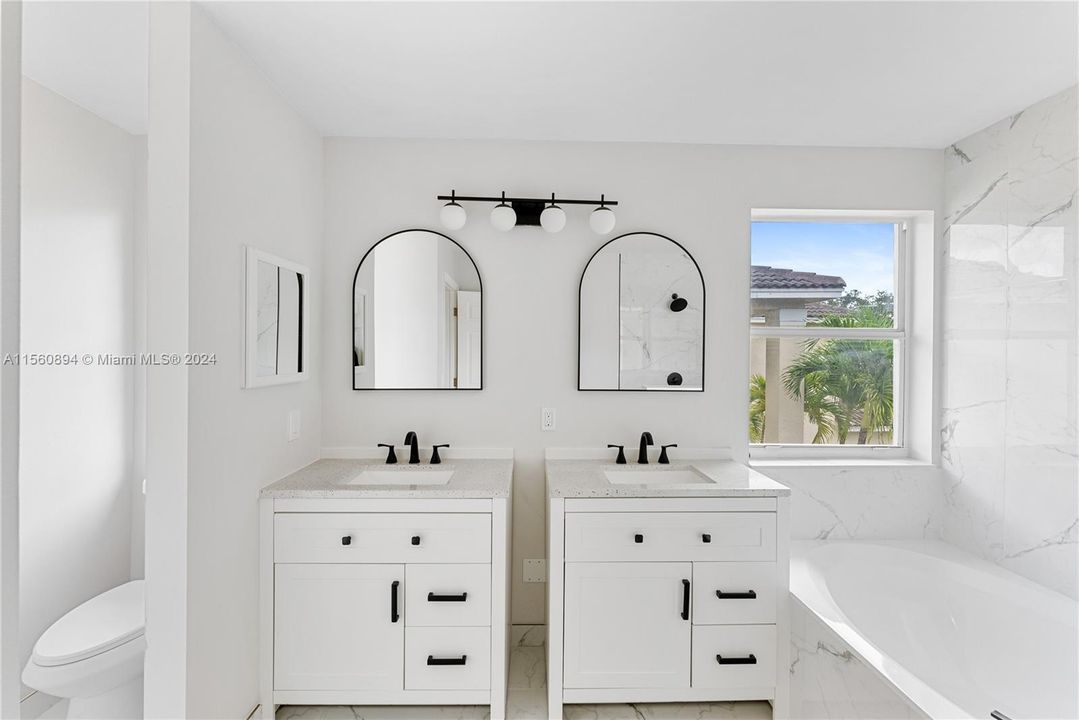 Recently Sold: $699,000 (4 beds, 2 baths, 2292 Square Feet)