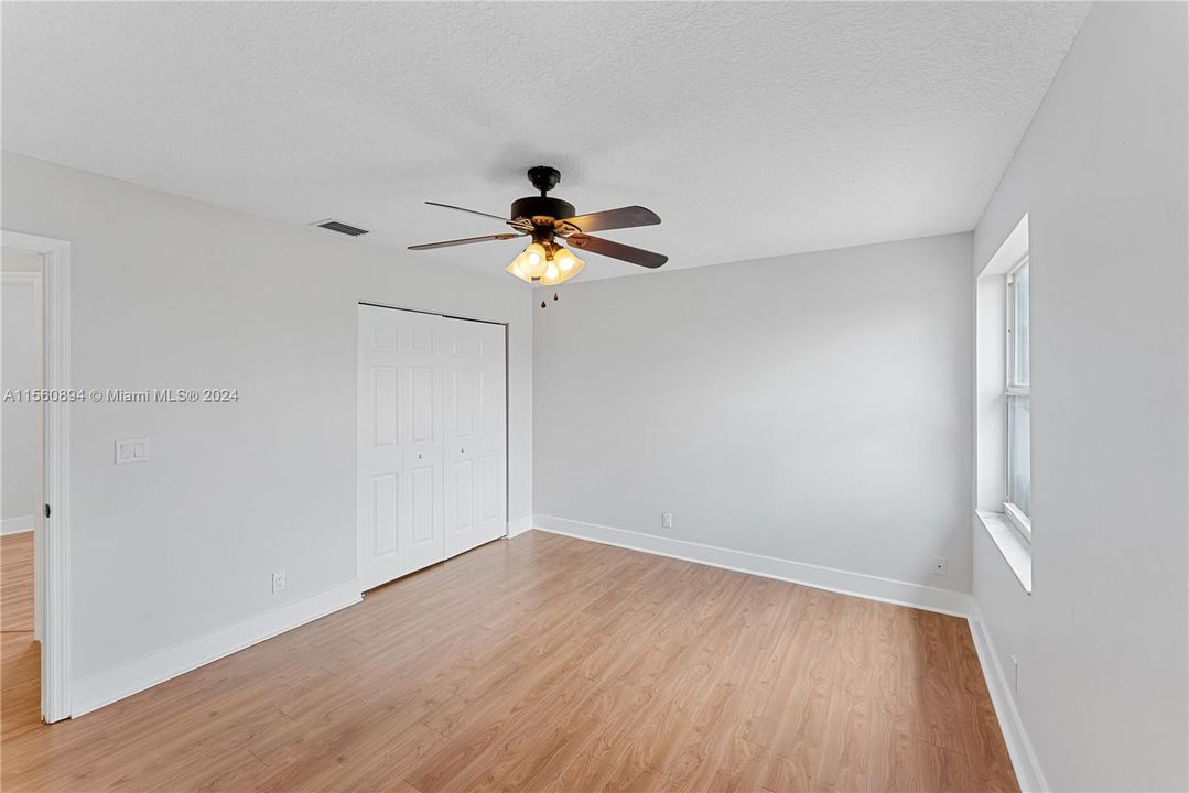 Recently Sold: $699,000 (4 beds, 2 baths, 2292 Square Feet)