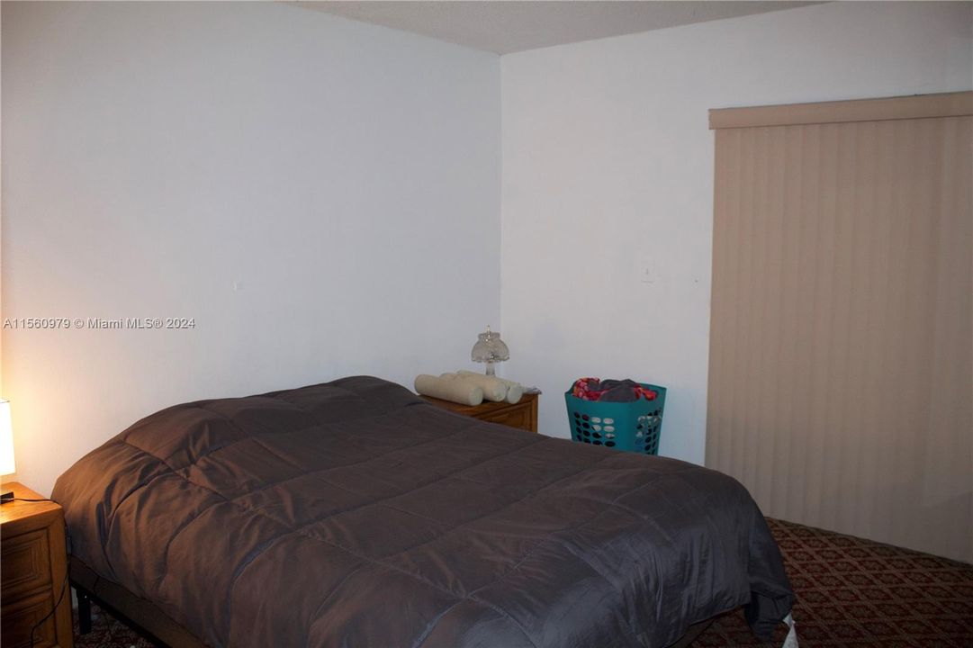 For Sale: $115,000 (1 beds, 1 baths, 660 Square Feet)