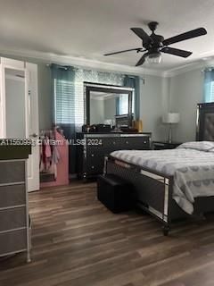 For Sale: $499,000 (2 beds, 2 baths, 951 Square Feet)