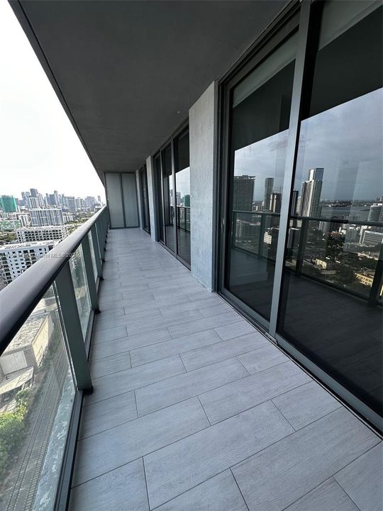 Recently Rented: $4,600 (2 beds, 2 baths, 1081 Square Feet)