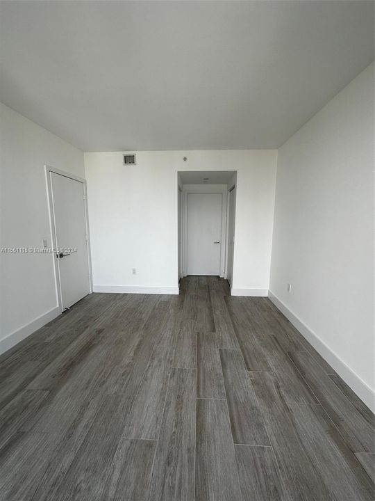 Recently Rented: $4,600 (2 beds, 2 baths, 1081 Square Feet)