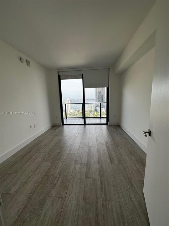 Recently Rented: $4,600 (2 beds, 2 baths, 1081 Square Feet)