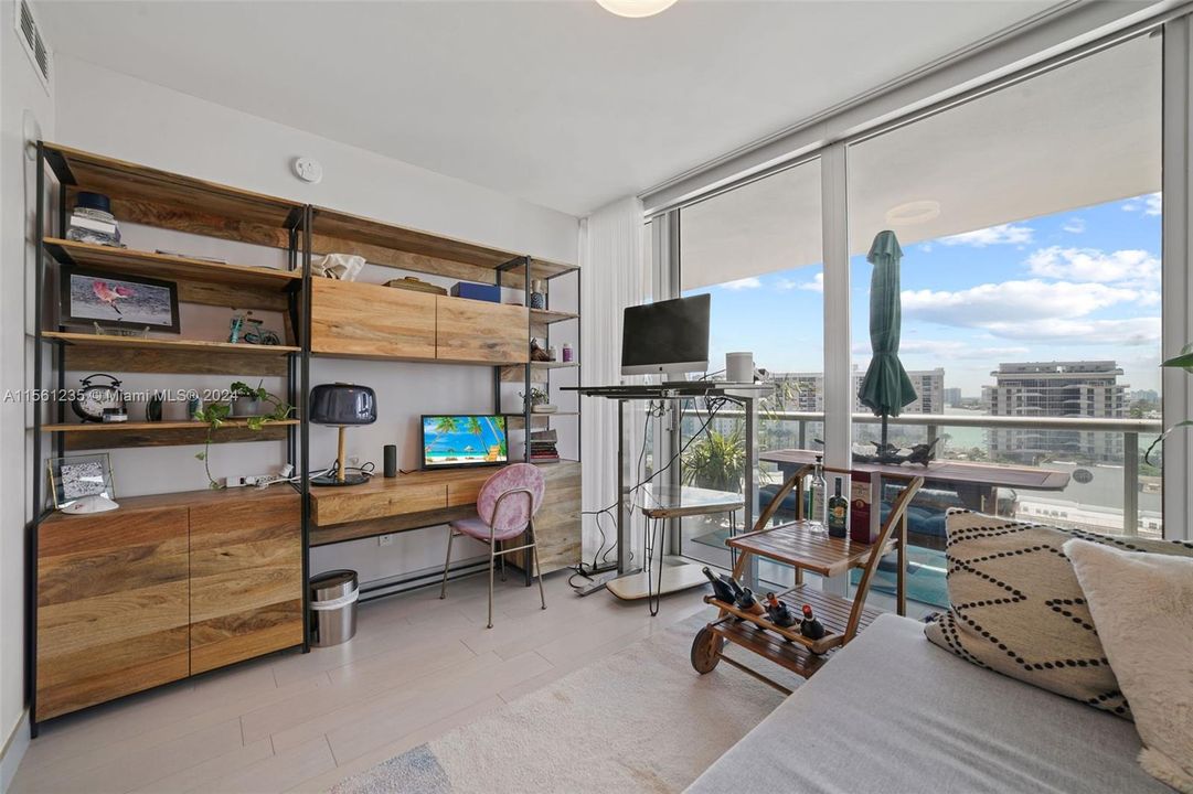 最近租的: $7,500 (2 贝兹, 2 浴室, 1035 平方英尺)