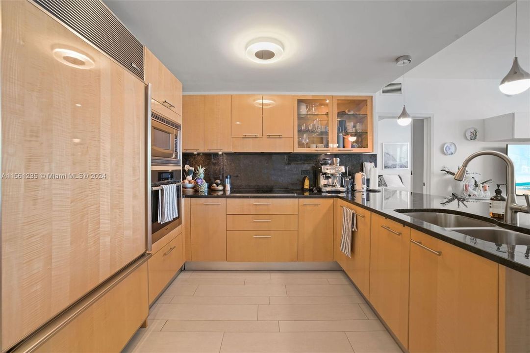 最近租的: $7,500 (2 贝兹, 2 浴室, 1035 平方英尺)