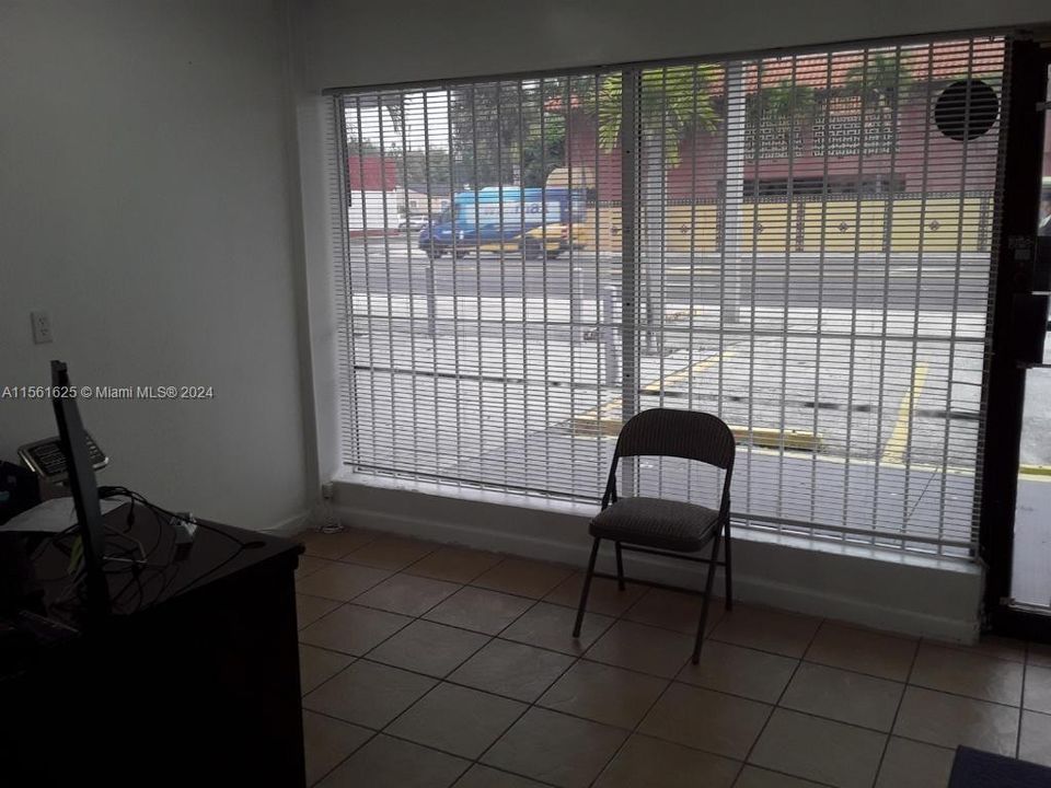 Недавно арендовано: $1,250 (0 спален, 0 ванн, 0 Квадратных фут)