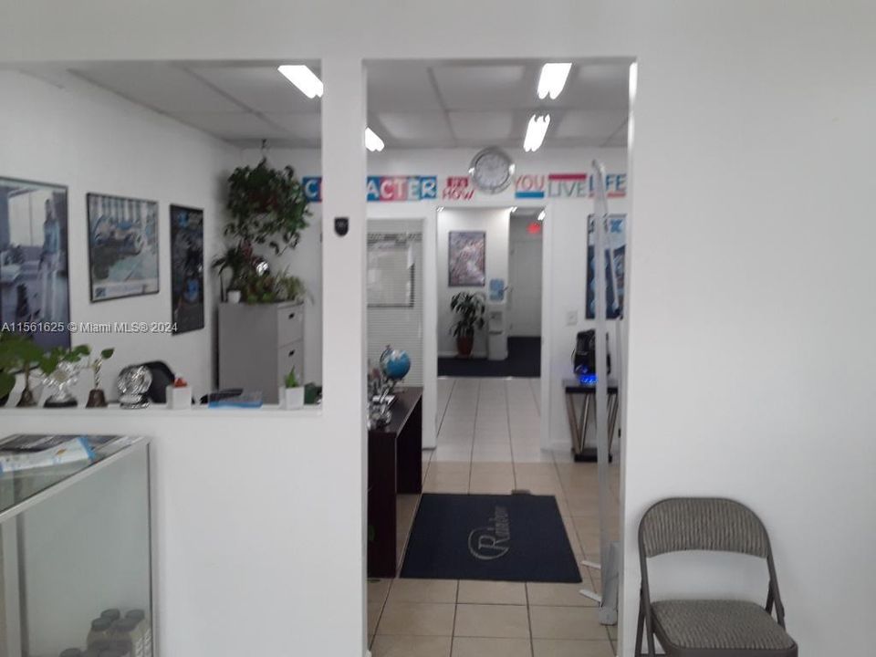 Недавно арендовано: $1,250 (0 спален, 0 ванн, 0 Квадратных фут)