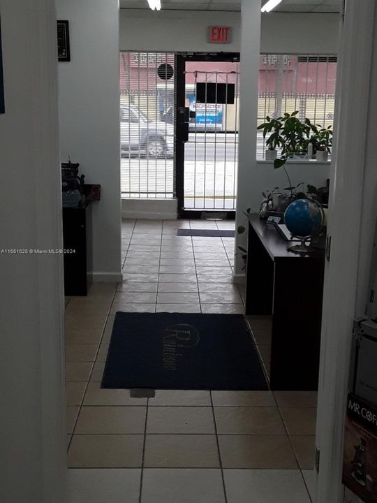 Недавно арендовано: $1,250 (0 спален, 0 ванн, 0 Квадратных фут)