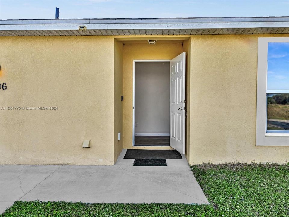 For Sale: $275,000 (3 beds, 2 baths, 0 Square Feet)