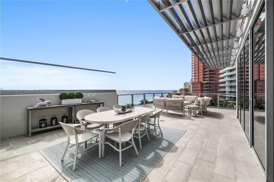 For Sale: $9,950,000 (4 beds, 4 baths, 3767 Square Feet)