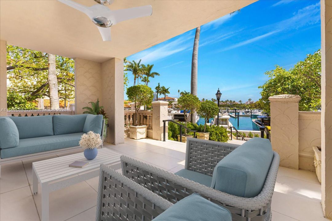 For Sale: $9,950,000 (4 beds, 4 baths, 3216 Square Feet)
