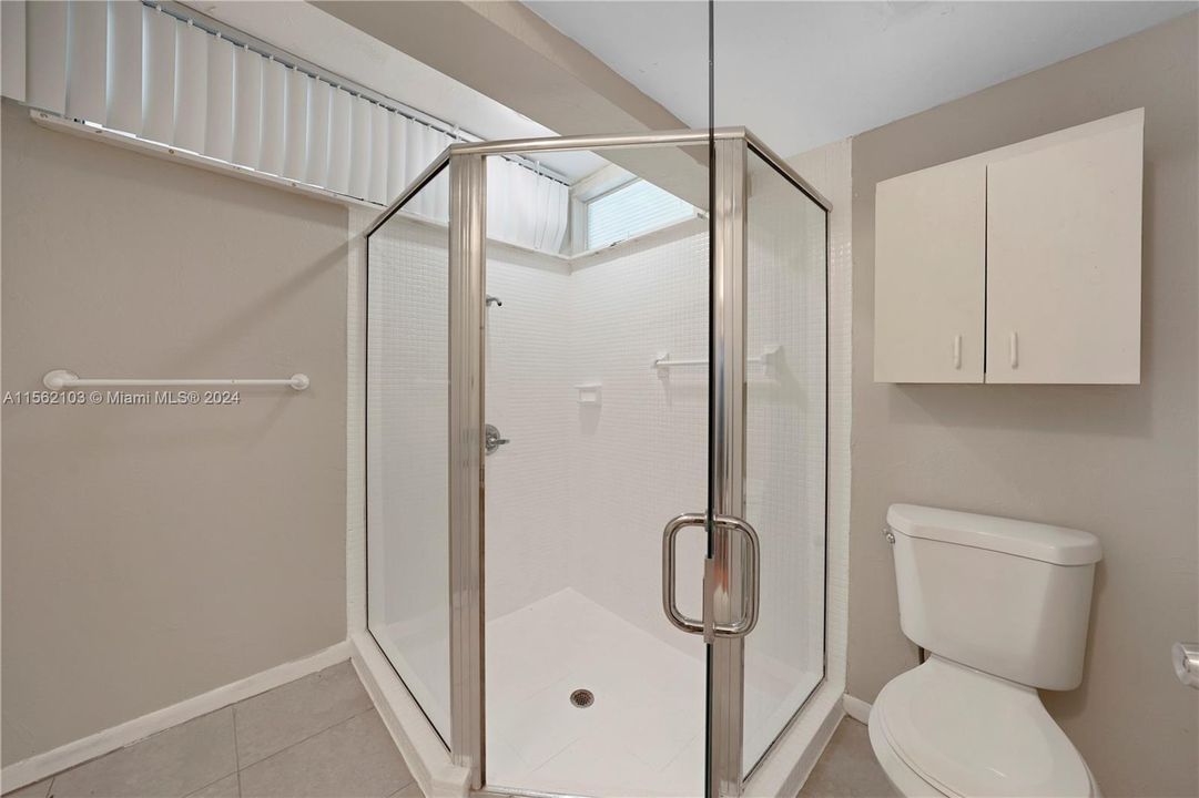 待售: $995,000 (3 贝兹, 2 浴室, 2158 平方英尺)