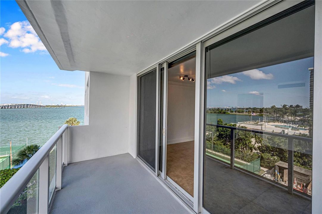 Recently Rented: $1,800 (0 beds, 1 baths, 440 Square Feet)