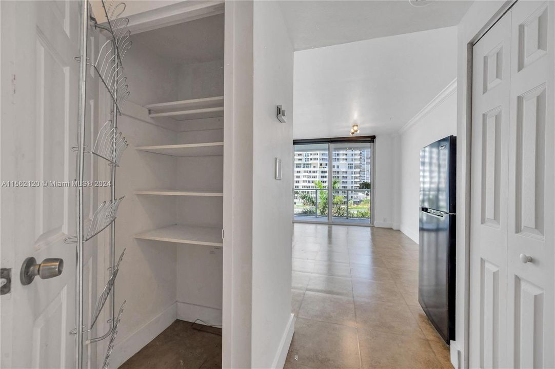 Recently Rented: $1,800 (0 beds, 1 baths, 440 Square Feet)