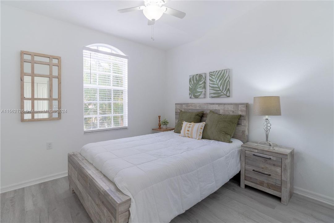 For Sale: $349,900 (3 beds, 2 baths, 1321 Square Feet)