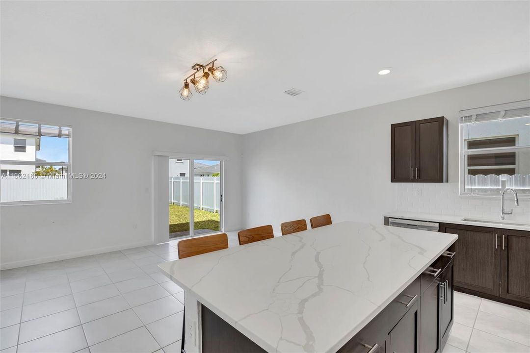 For Sale: $775,000 (4 beds, 2 baths, 2591 Square Feet)