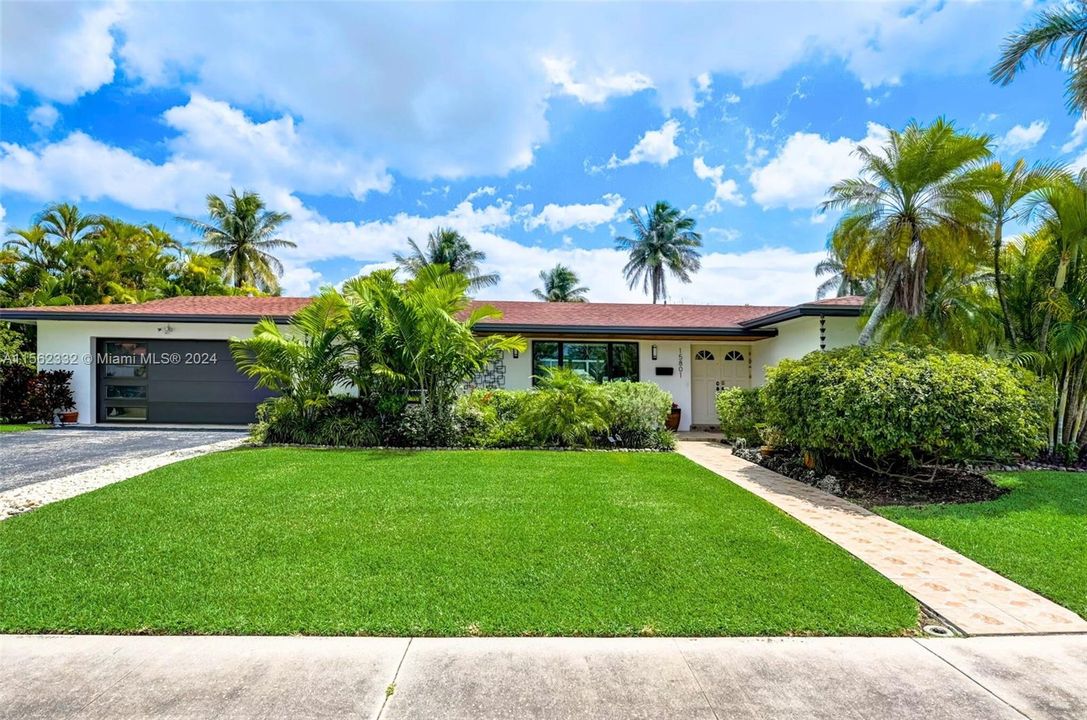 Recently Sold: $749,900 (3 beds, 2 baths, 1526 Square Feet)