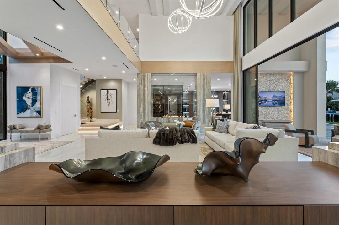 mls_LIVING_DETAIL_STRAIGHT