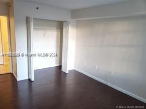 For Rent: $2,900 (3 beds, 2 baths, 1268 Square Feet)