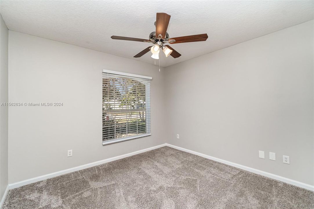 Active With Contract: $360,000 (3 beds, 2 baths, 1201 Square Feet)
