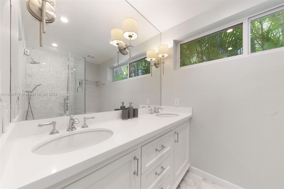 Active With Contract: $1,399,000 (4 beds, 3 baths, 1850 Square Feet)