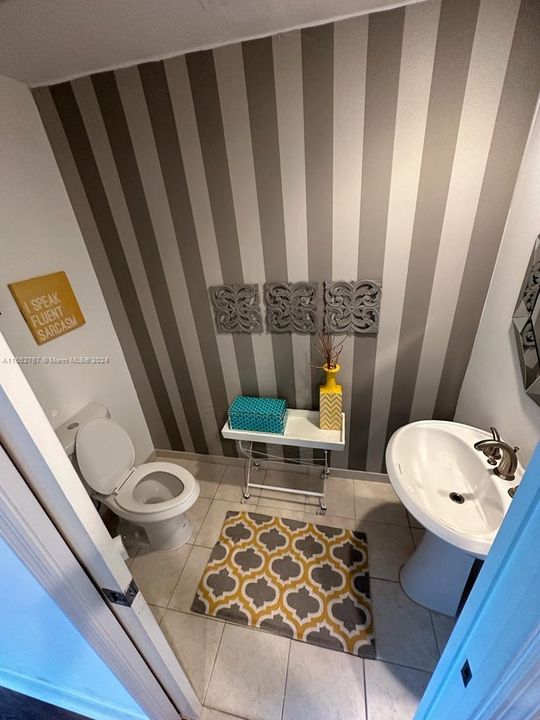 Recently Rented: $3,000 (2 beds, 2 baths, 1603 Square Feet)