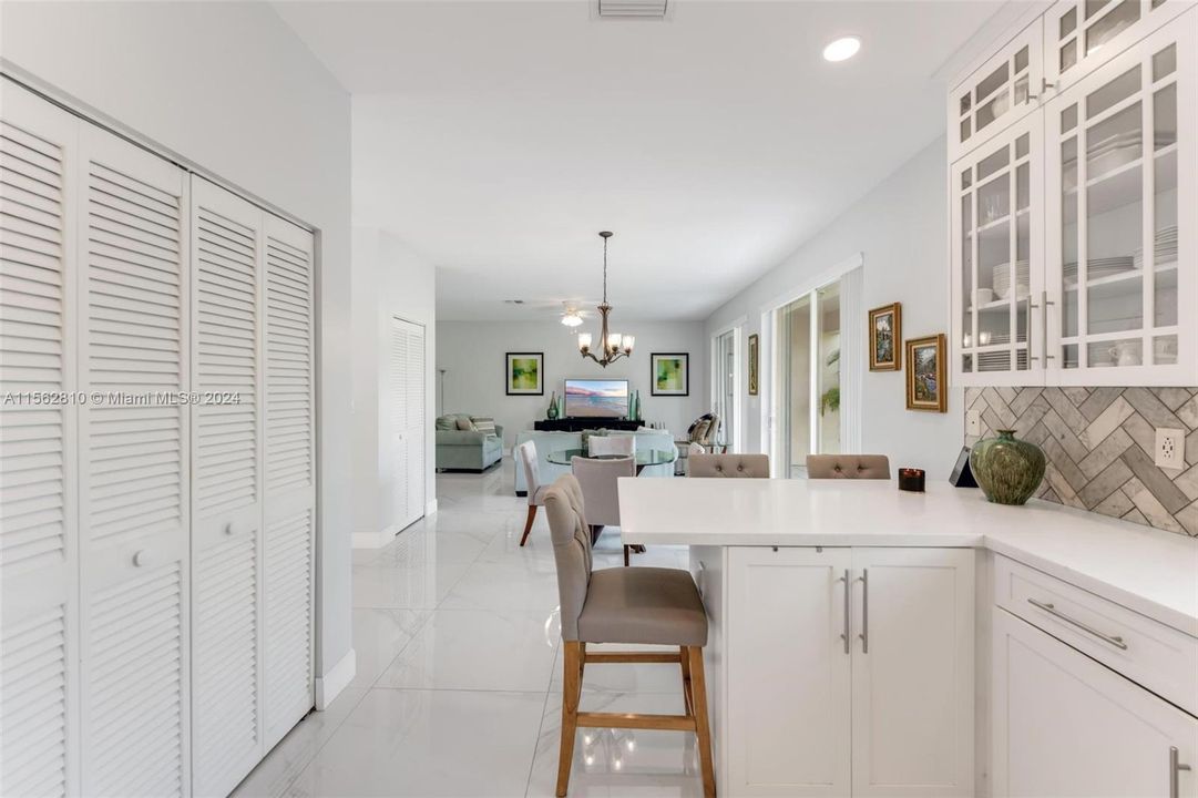Active With Contract: $750,000 (4 beds, 2 baths, 2885 Square Feet)
