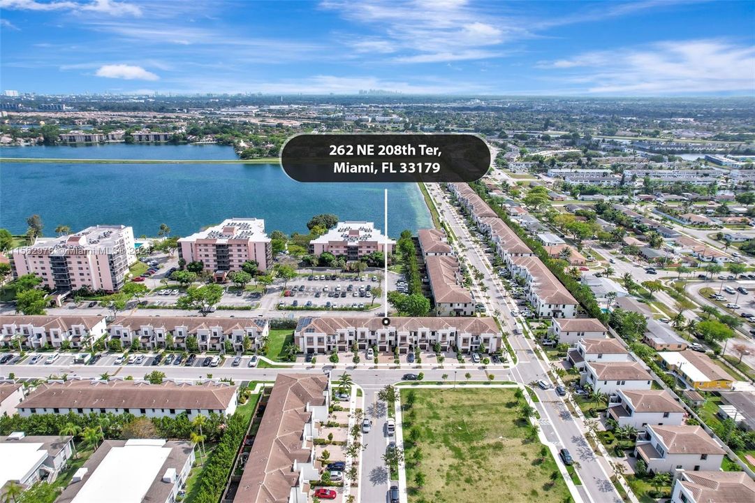 Recently Sold: $535,950 (3 beds, 2 baths, 1478 Square Feet)