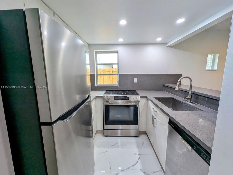 Vendido Recientemente: $460,000 (2 camas, 1 baños, 1169 Pies cuadrados)