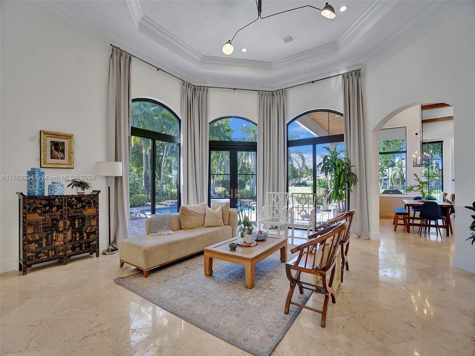 Active With Contract: $2,675,000 (5 beds, 4 baths, 4316 Square Feet)