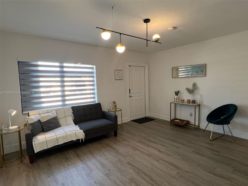 For Rent: $3,100 (2 beds, 1 baths, 0 Square Feet)