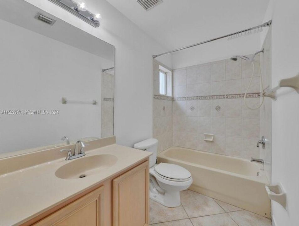 待售: $850,000 (4 贝兹, 3 浴室, 2620 平方英尺)