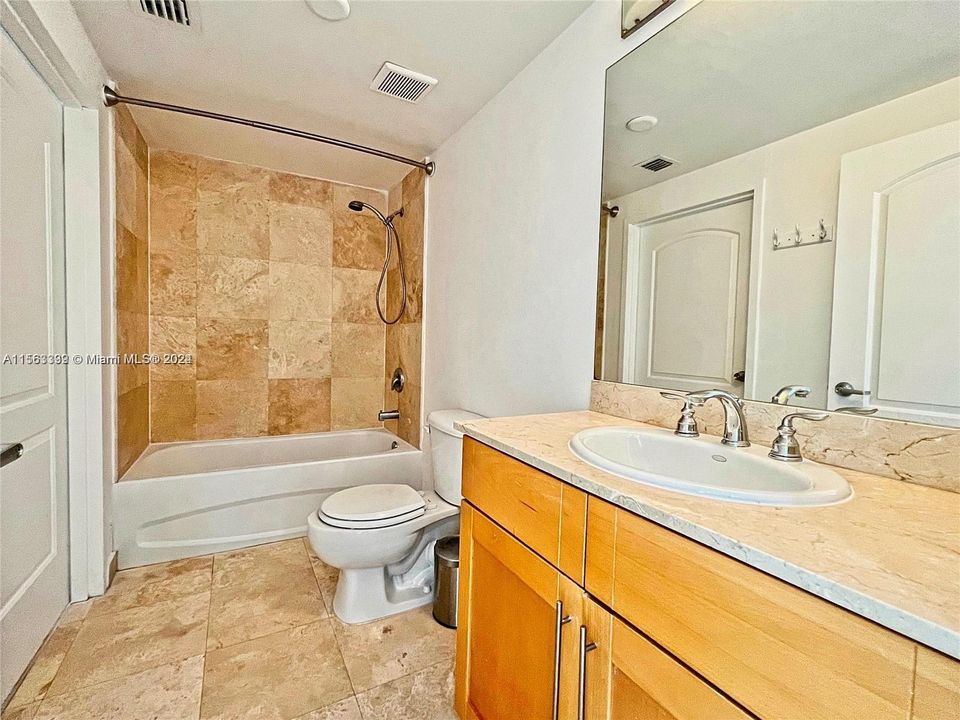待售: $524,900 (2 贝兹, 2 浴室, 976 平方英尺)