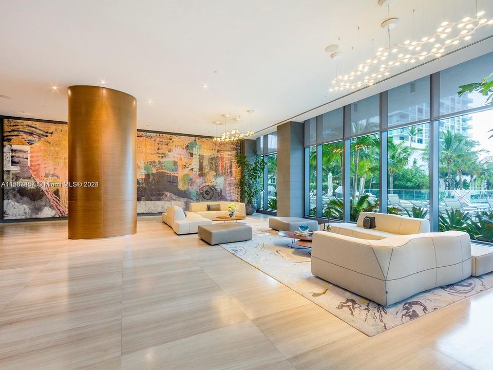 Recently Rented: $7,500 (3 beds, 2 baths, 1395 Square Feet)