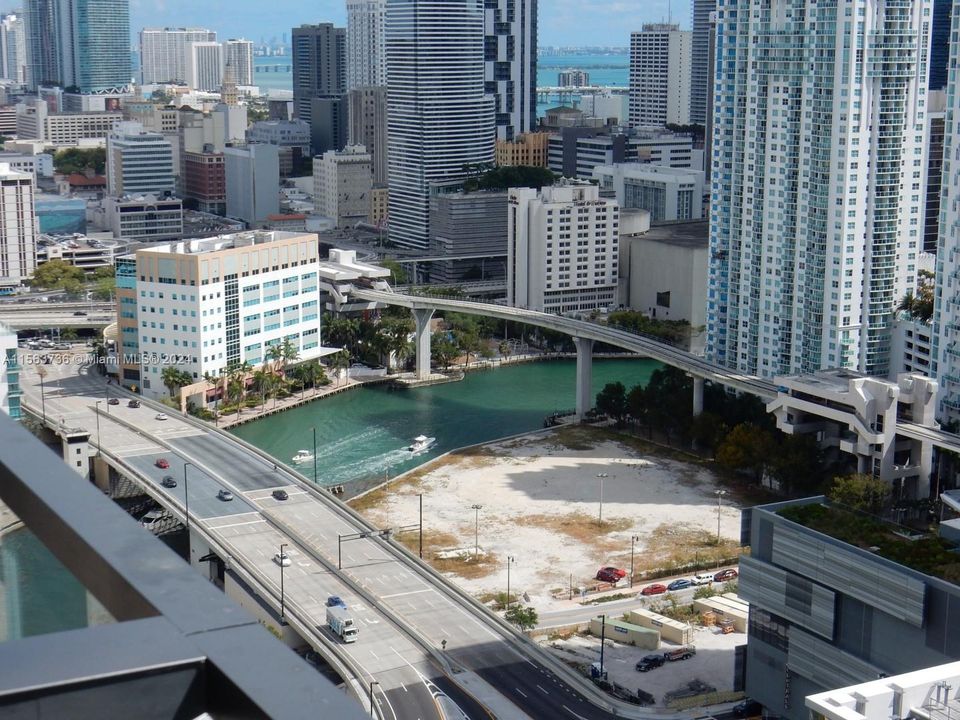 Recientemente alquilado: $6,000 (2 camas, 2 baños, 1281 Pies cuadrados)