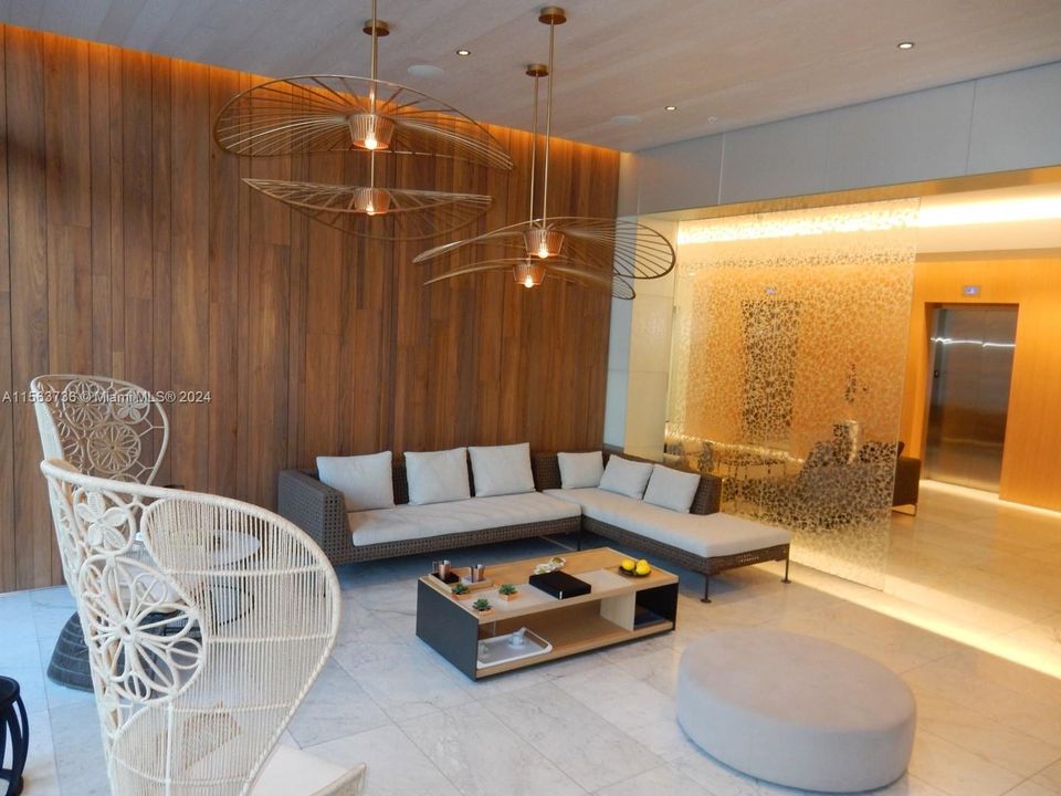 Recientemente alquilado: $6,000 (2 camas, 2 baños, 1281 Pies cuadrados)