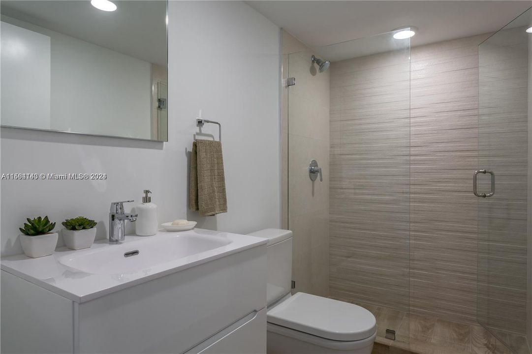For Rent: $5,450 (1 beds, 2 baths, 1164 Square Feet)