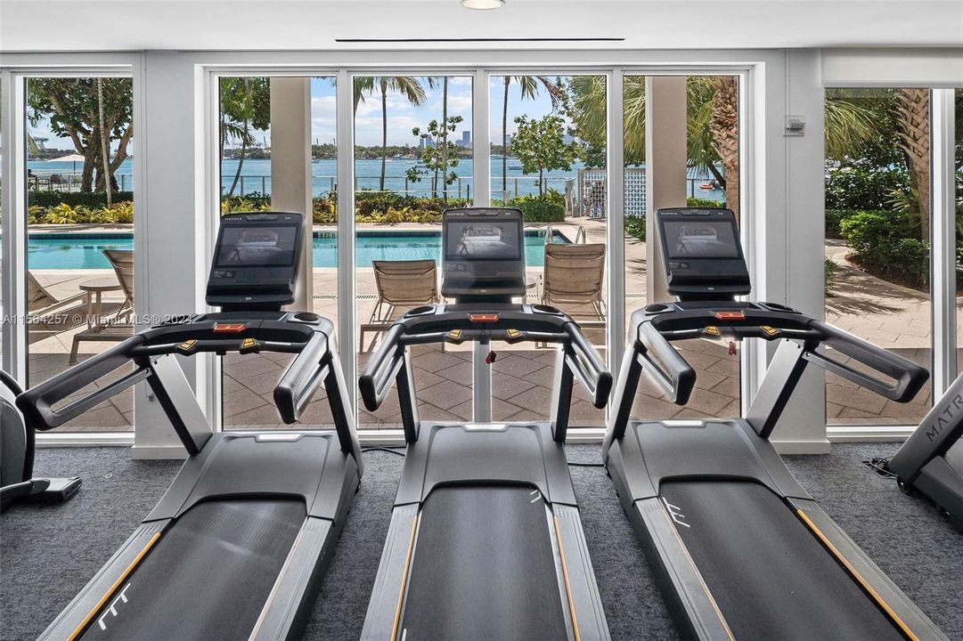 Recientemente alquilado: $2,609 (1 camas, 1 baños, 671 Pies cuadrados)