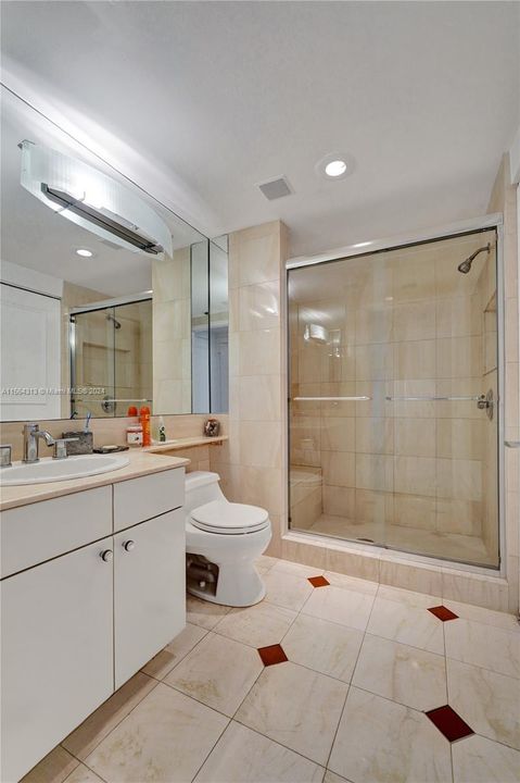 待售: $679,000 (2 贝兹, 2 浴室, 1750 平方英尺)