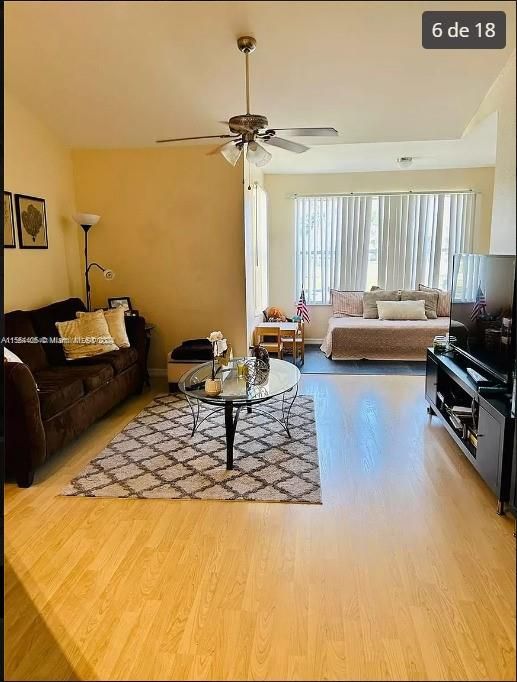 Recently Rented: $2,400 (2 beds, 2 baths, 1065 Square Feet)