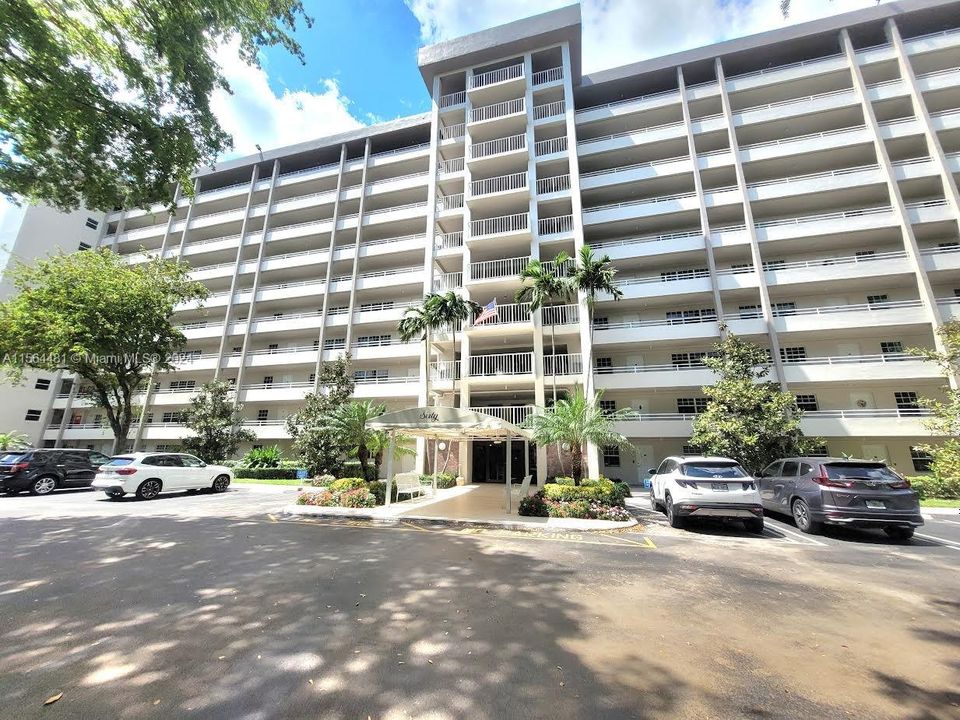 Recently Sold: $247,000 (2 beds, 2 baths, 1064 Square Feet)