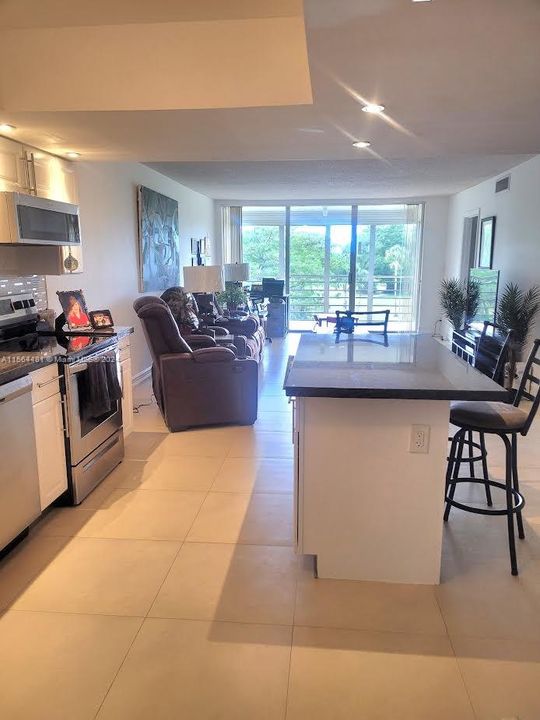 Recently Sold: $247,000 (2 beds, 2 baths, 1064 Square Feet)