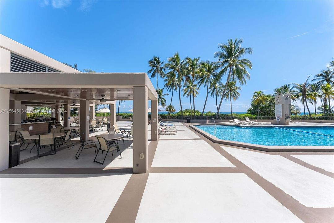 Pool with outdoor restaurant