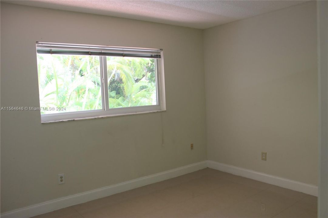 最近租的: $2,000 (2 贝兹, 1 浴室, 804 平方英尺)