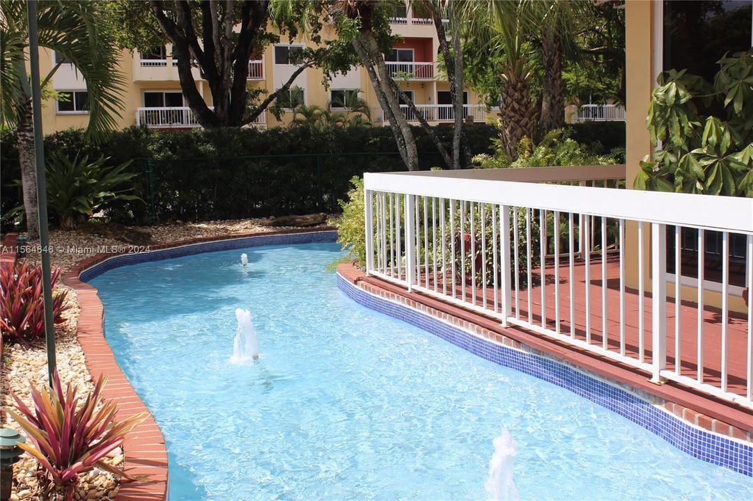 最近租的: $2,000 (2 贝兹, 1 浴室, 804 平方英尺)