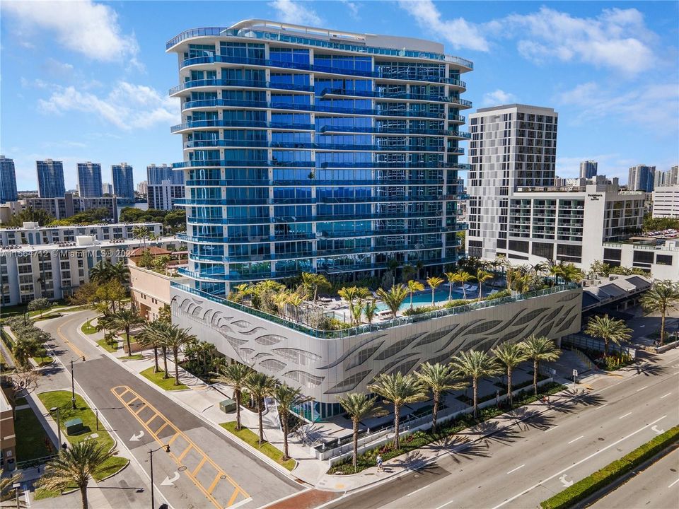 Recently Sold: $1,515,000 (2 beds, 2 baths, 0 Square Feet)